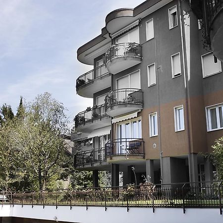 Appartamento La Vista By Holiday Solutions Como Exterior foto